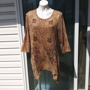 Closet full gold asymmetrical top